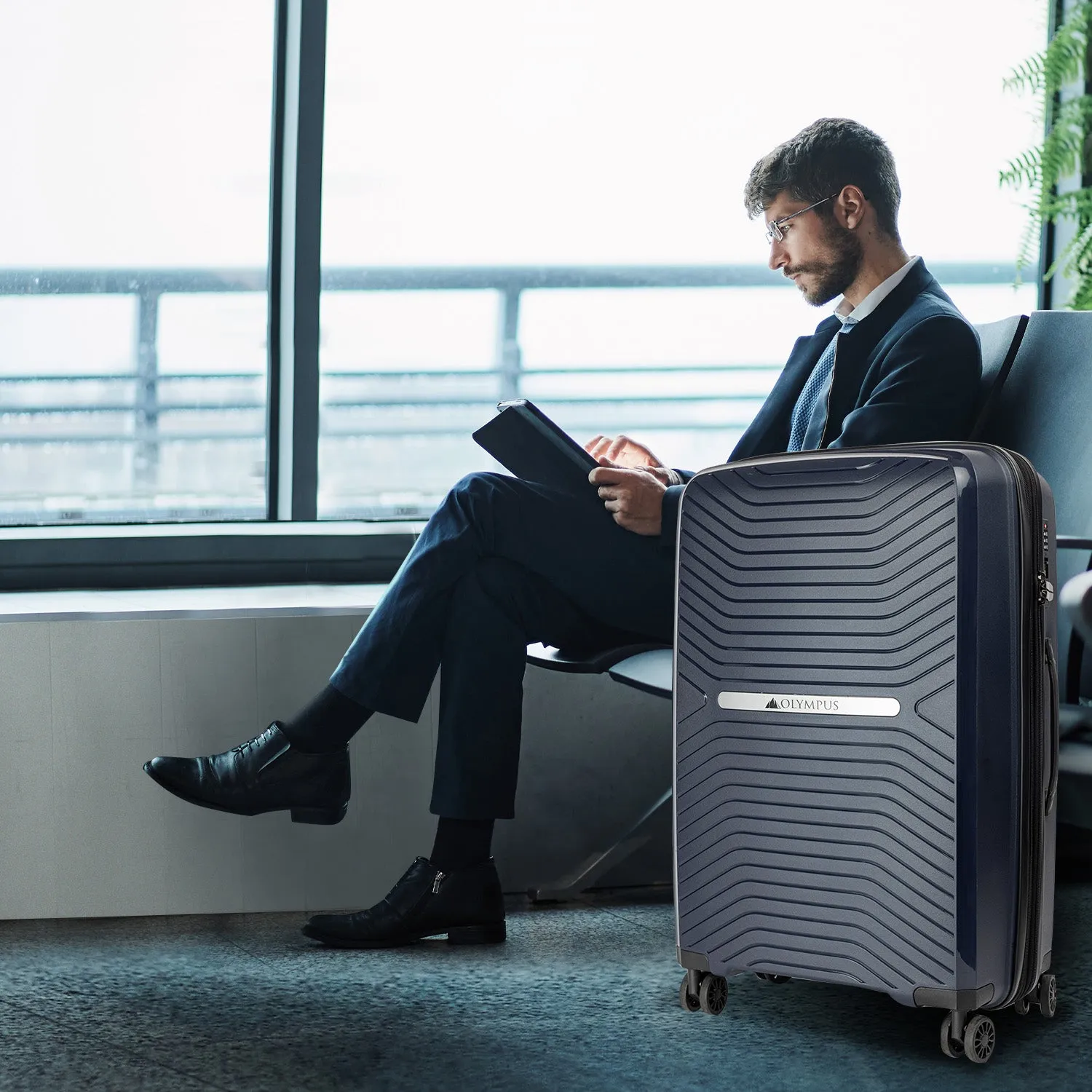 Astra 29in Lightweight Hard Shell Suitcase - Aegean Blue