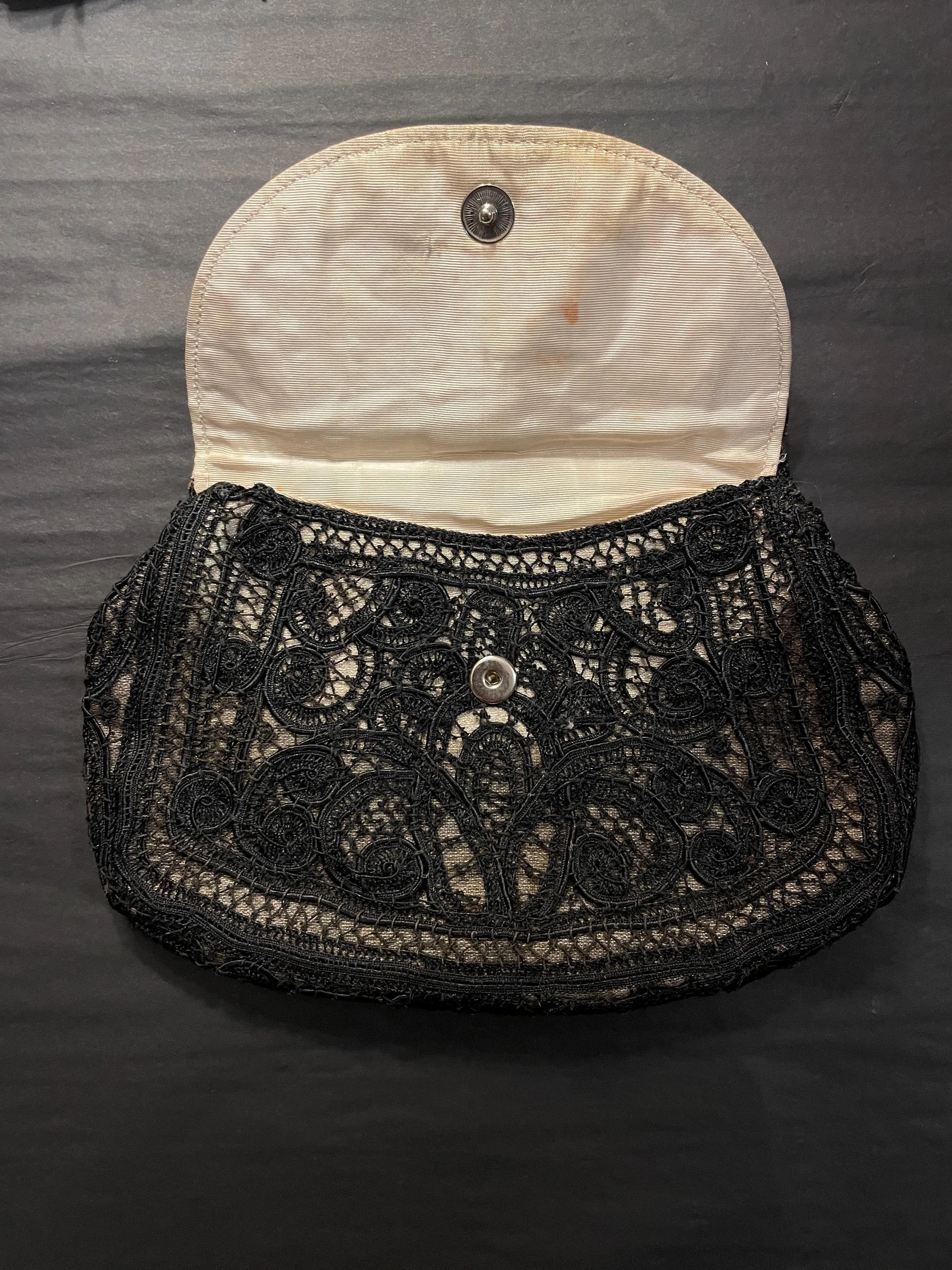 black lace 1920s/30s evening bag