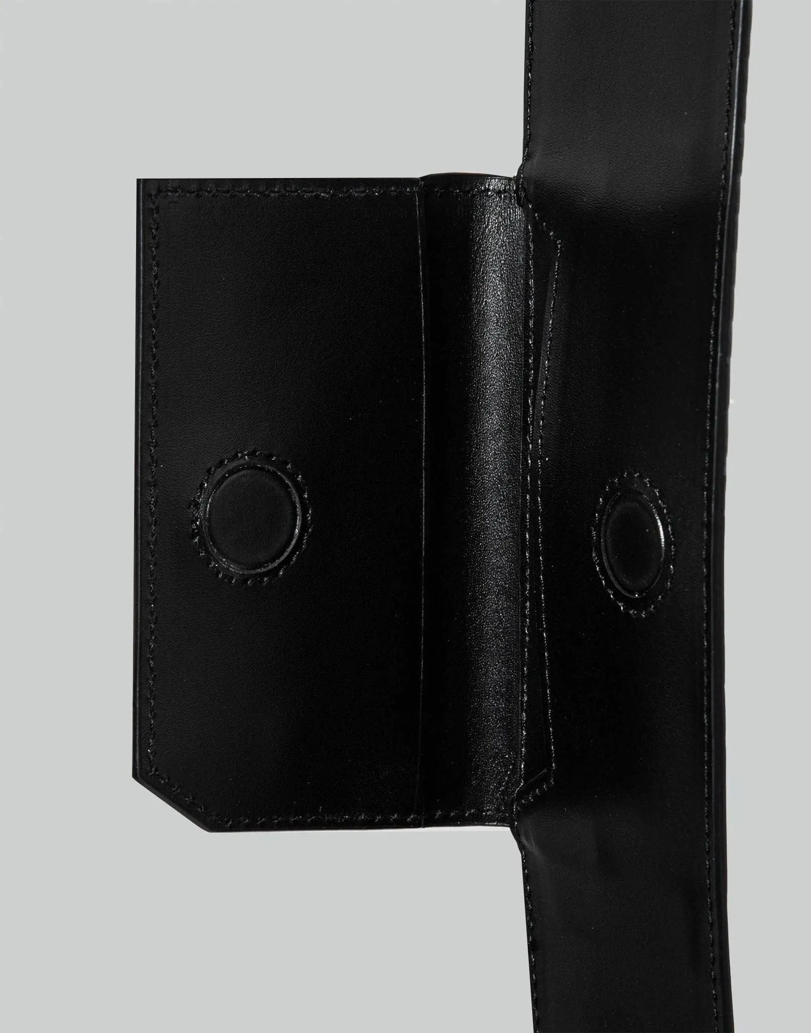 Chain Point Square Bag