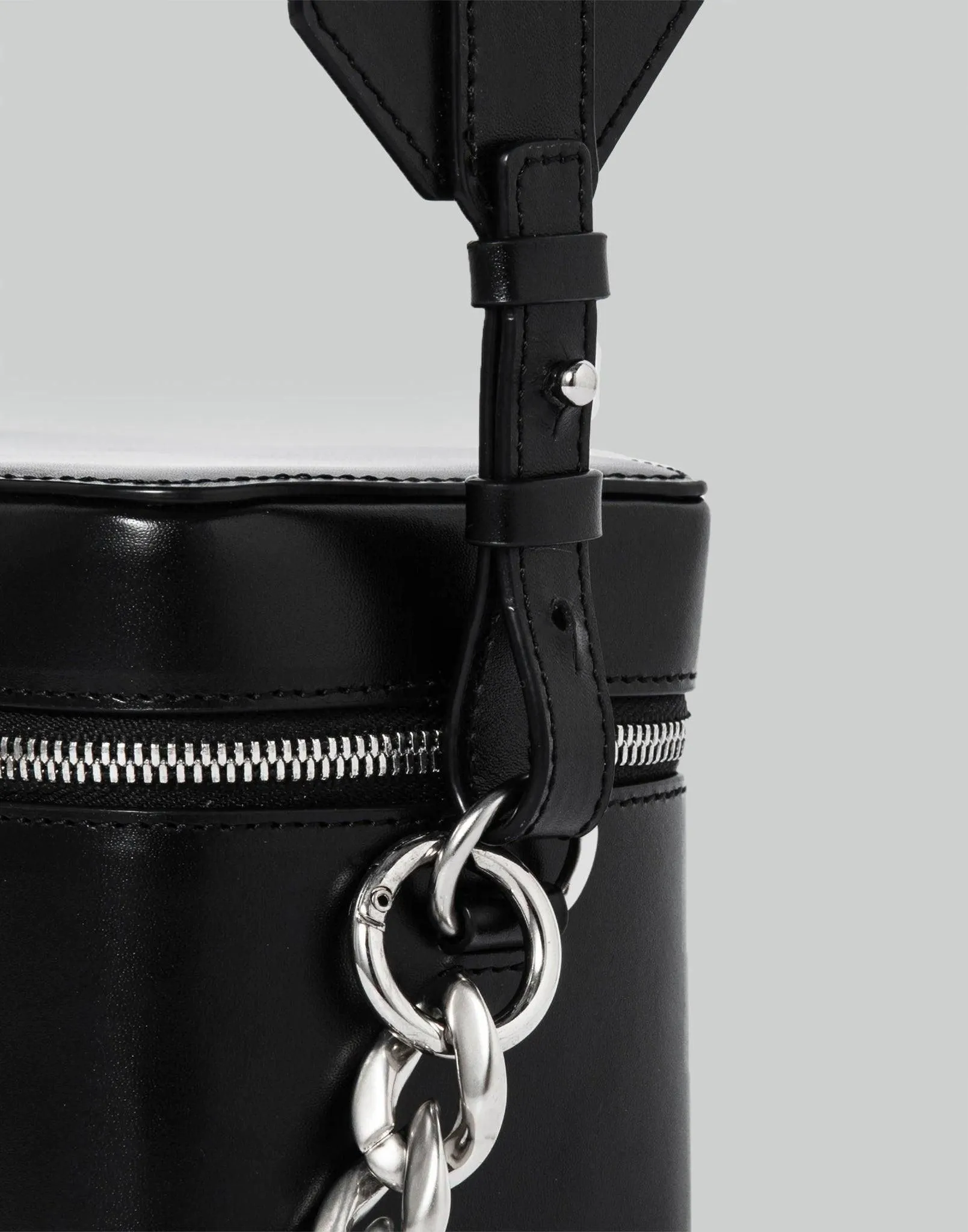 Chain Point Square Bag
