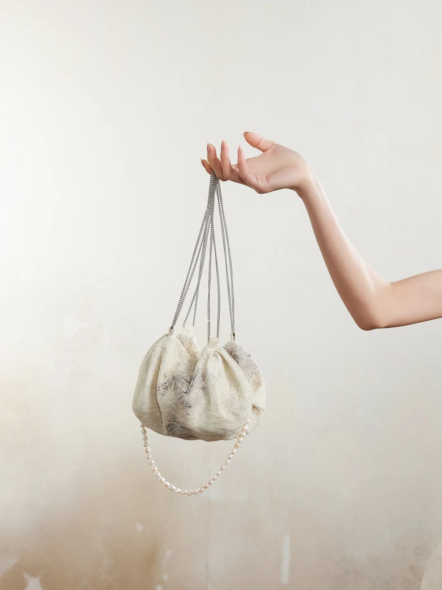 Plant Print Chain Bag