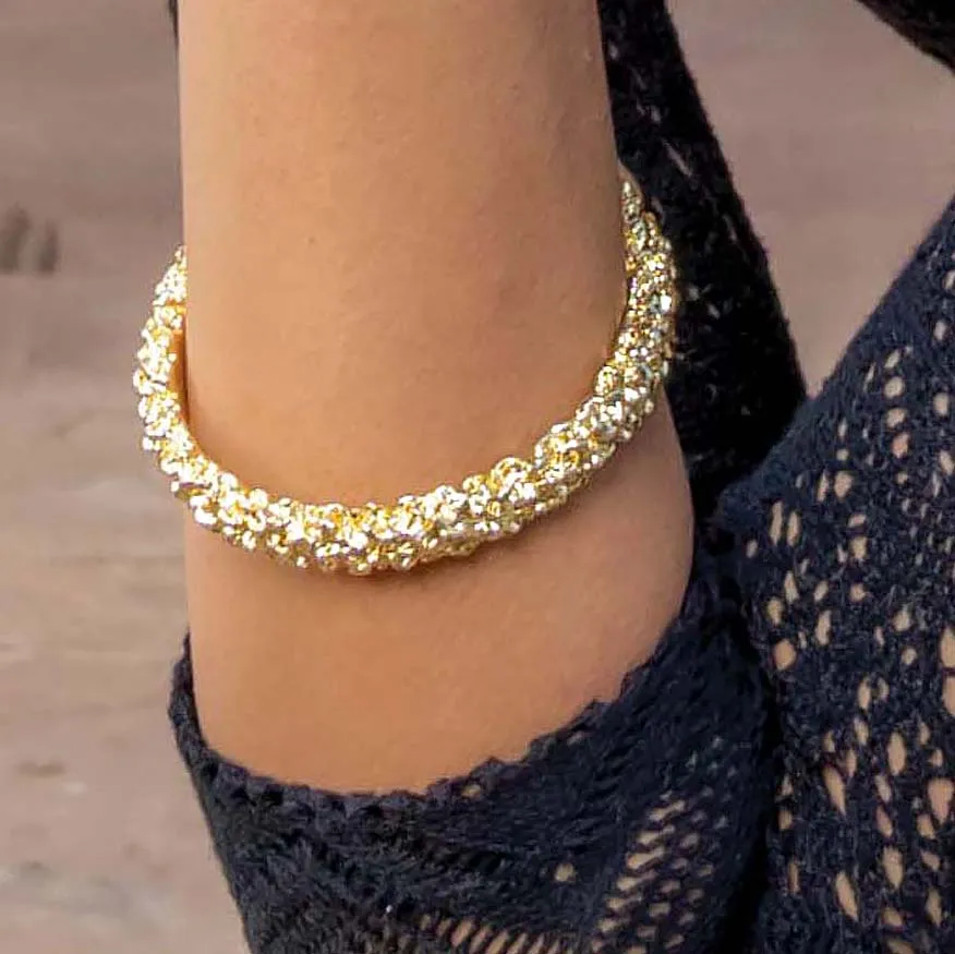 Textured Hand Cuff