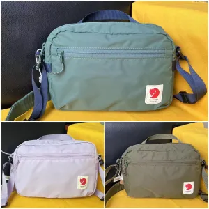 Wholesale Leisure travel bag outdoor portable shoulder waterproof cycling sports fitness portable messenger bag